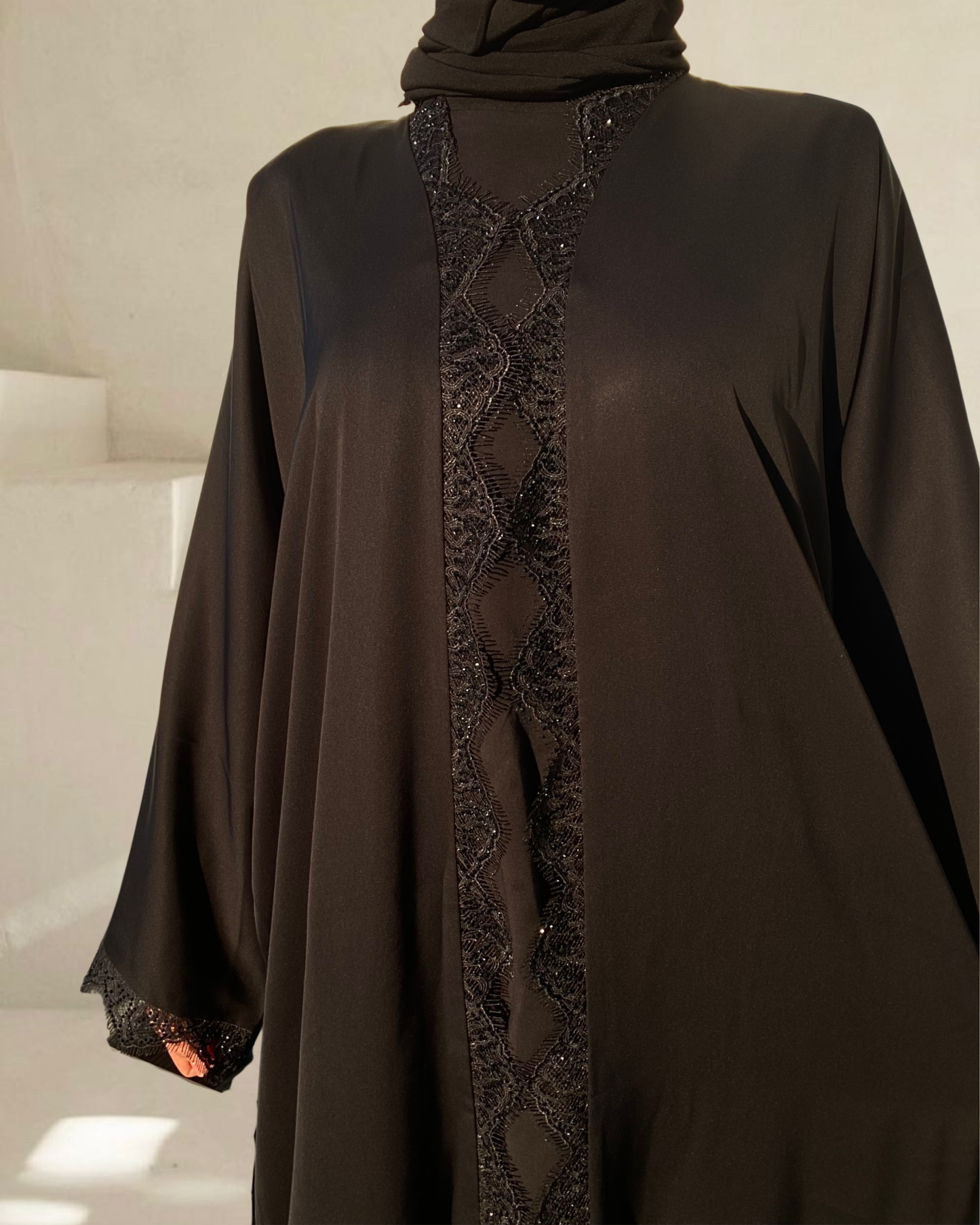 Abaya Black Lace - عباية سوداء بالدانتيل