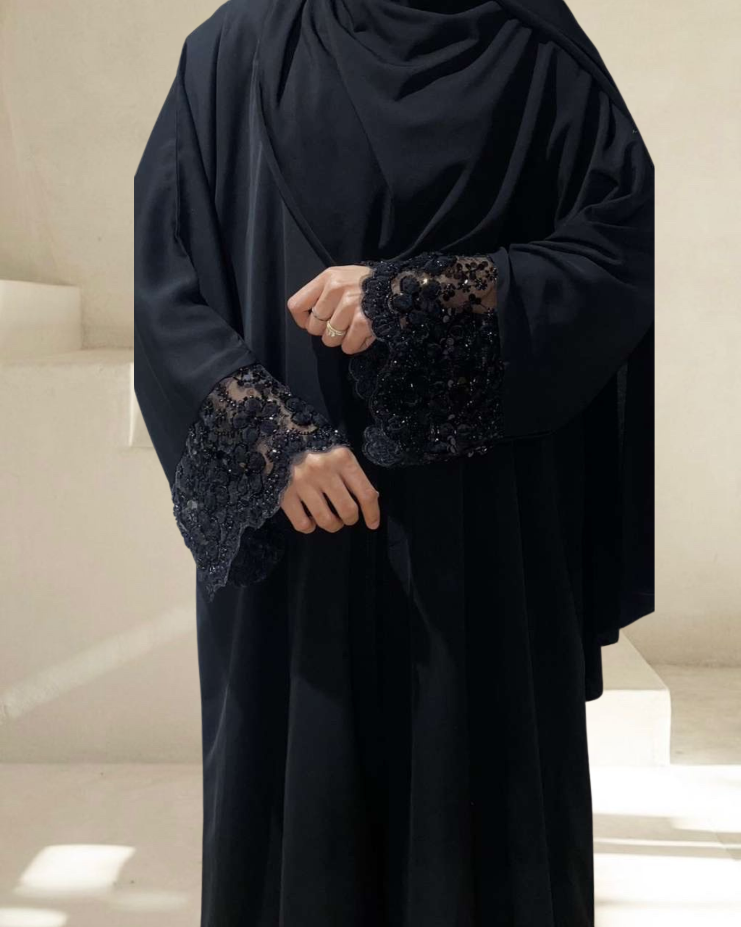 Abaya Māas -عباية ماس